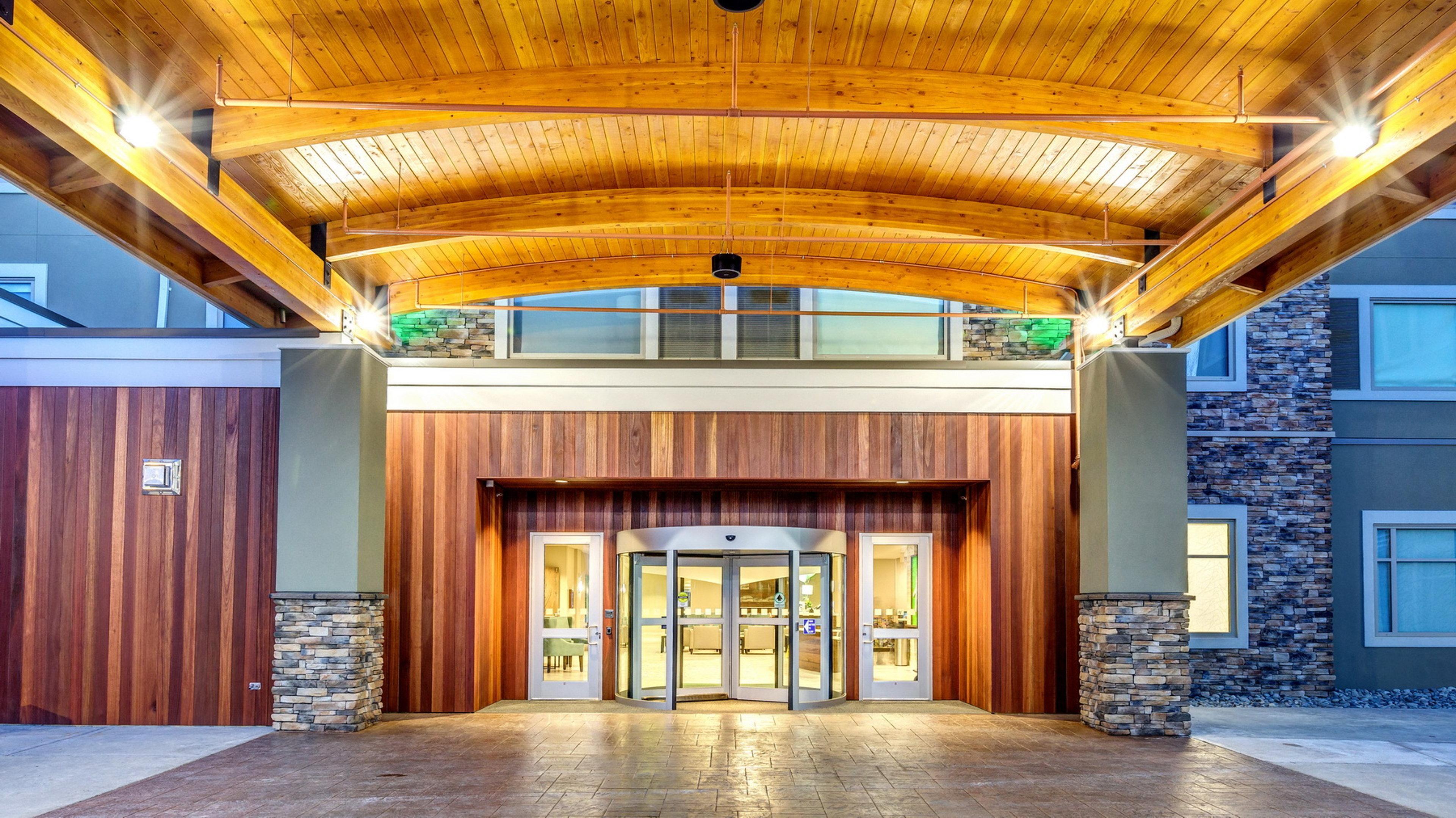 Holiday Inn & Suites Bellingham By Ihg Exterior photo