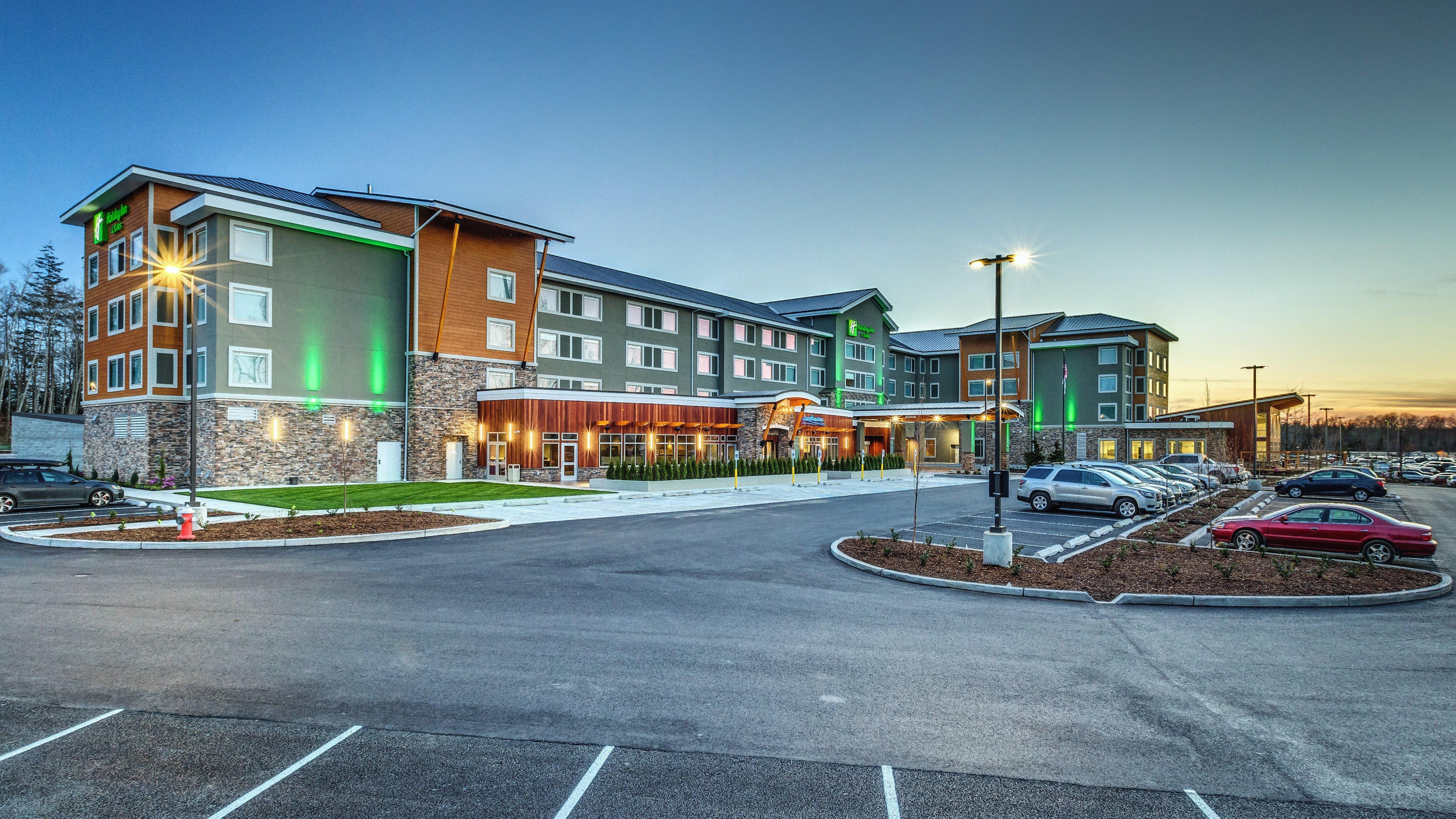 Holiday Inn & Suites Bellingham By Ihg Exterior photo